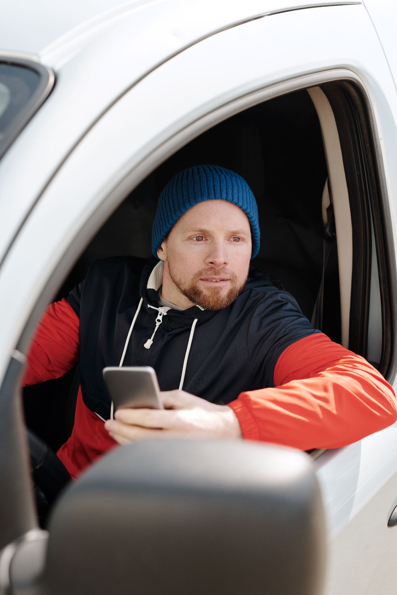 Friendly Essex tradesperson with work van, local Google Maps SEO